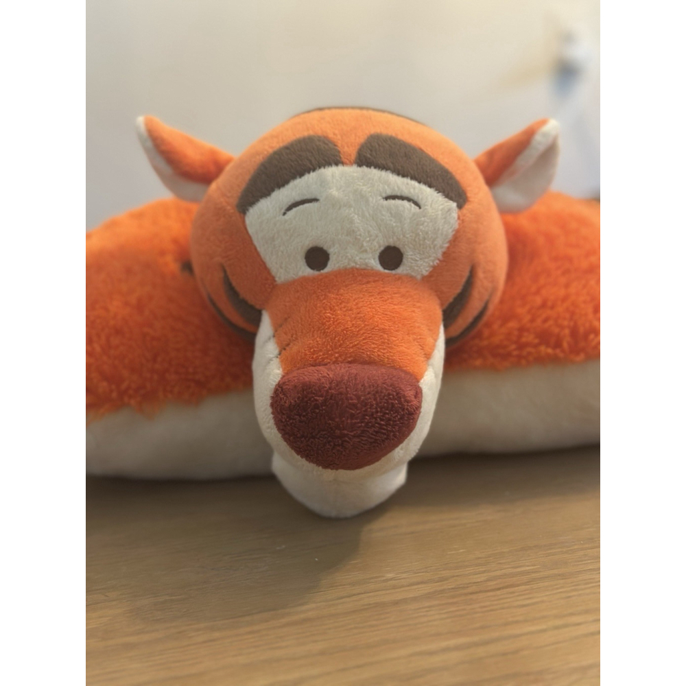 Disney x Pillow Pet Tigger Plush 18” • Retired 2010-2012 Folding Toy